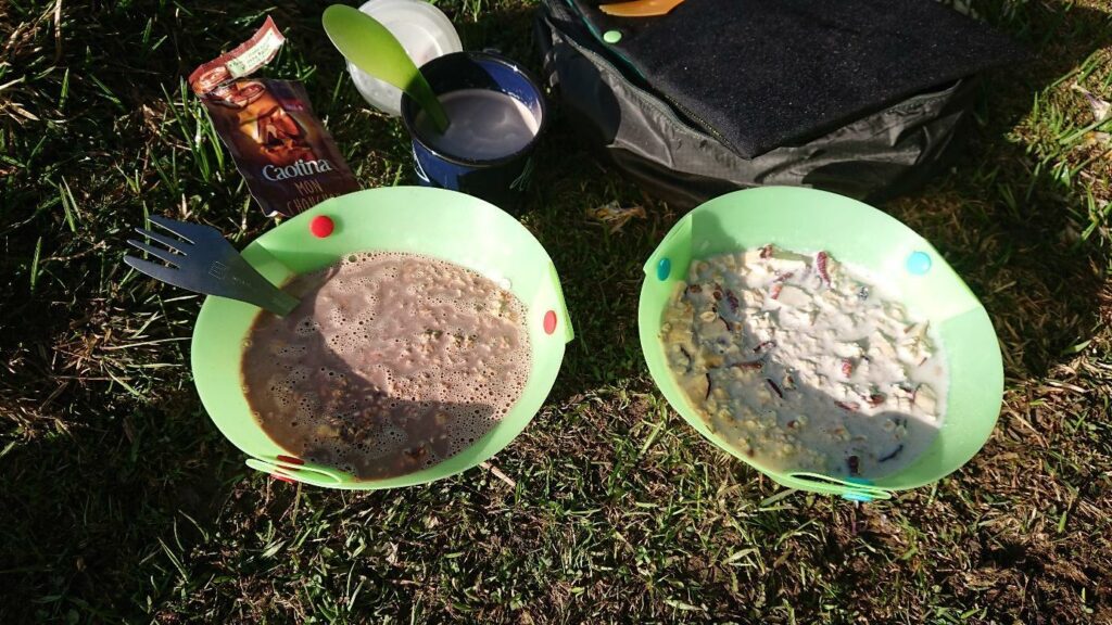 Le meilleur petit déjeuner randonnée quand on est dans les bois : le porridge ! 12 petit déjeuner randonnée