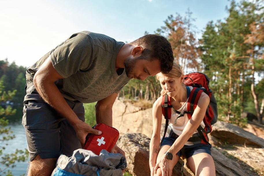 (Bien) Réagir face à la douleur 3 soigner ami