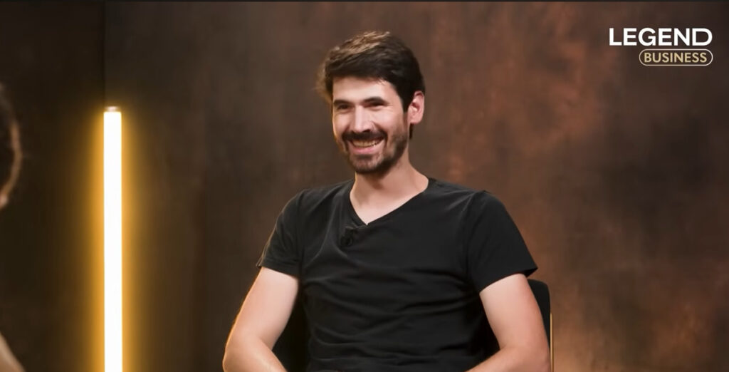 Interview Legend Remi